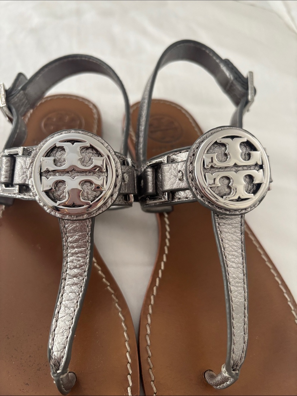 Tory Burch Camellia  Silver Cassia Leather Logo T-Strap Sandals